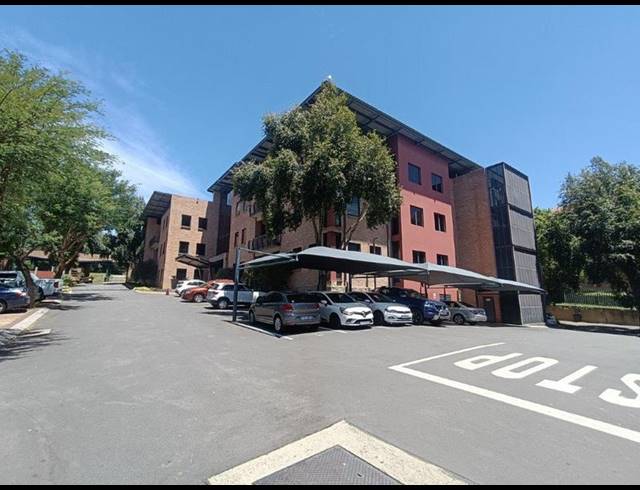 BUSINESS PROPERTY TO RENT IN CONSTANTIA KLOOF